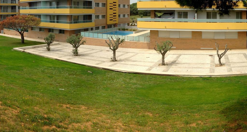 Quarteira Holidays Vilamoura Luaran gambar